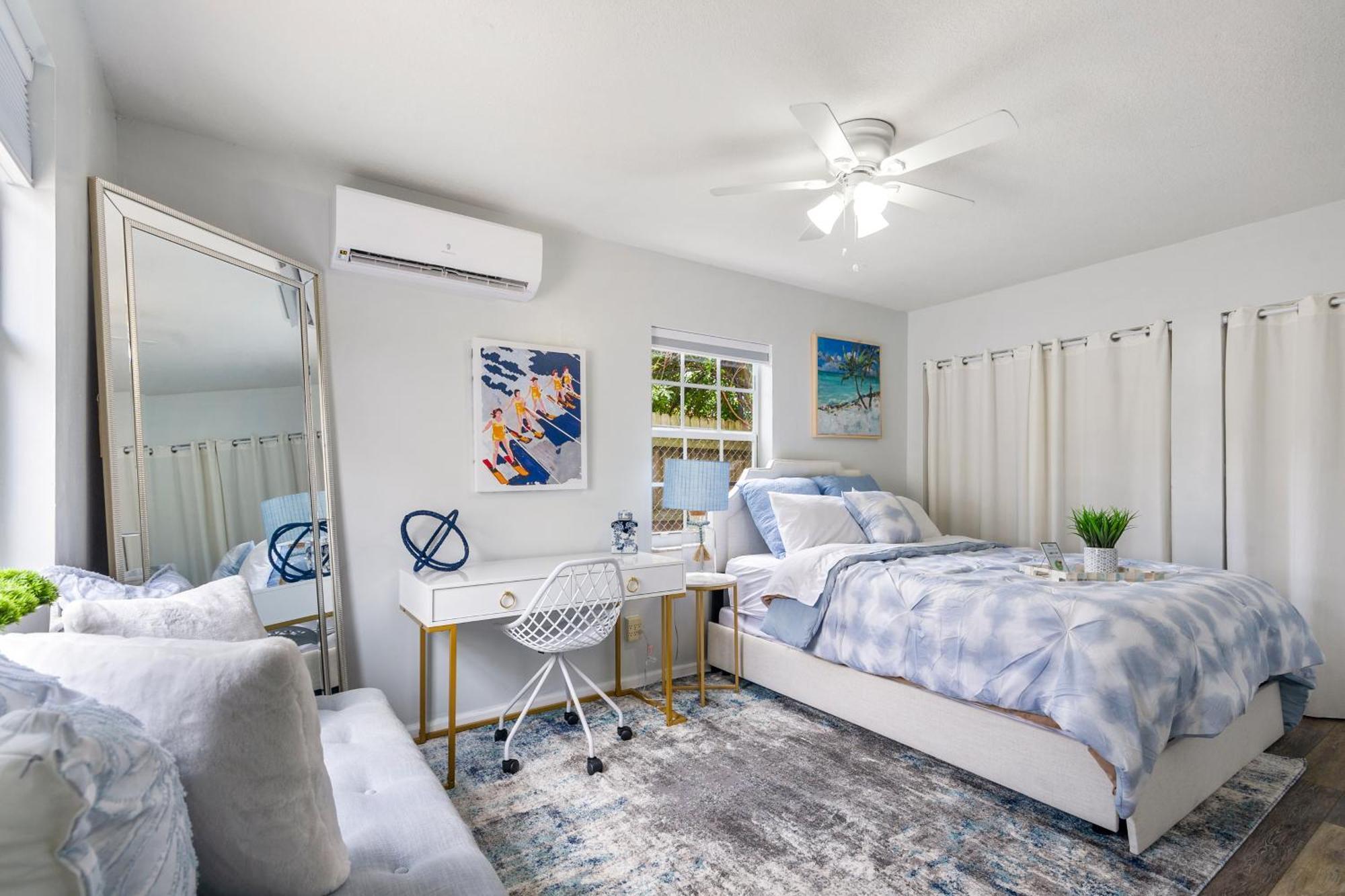 Chic Downtown Vacation Home And Guest Home West Palm Beach Bagian luar foto